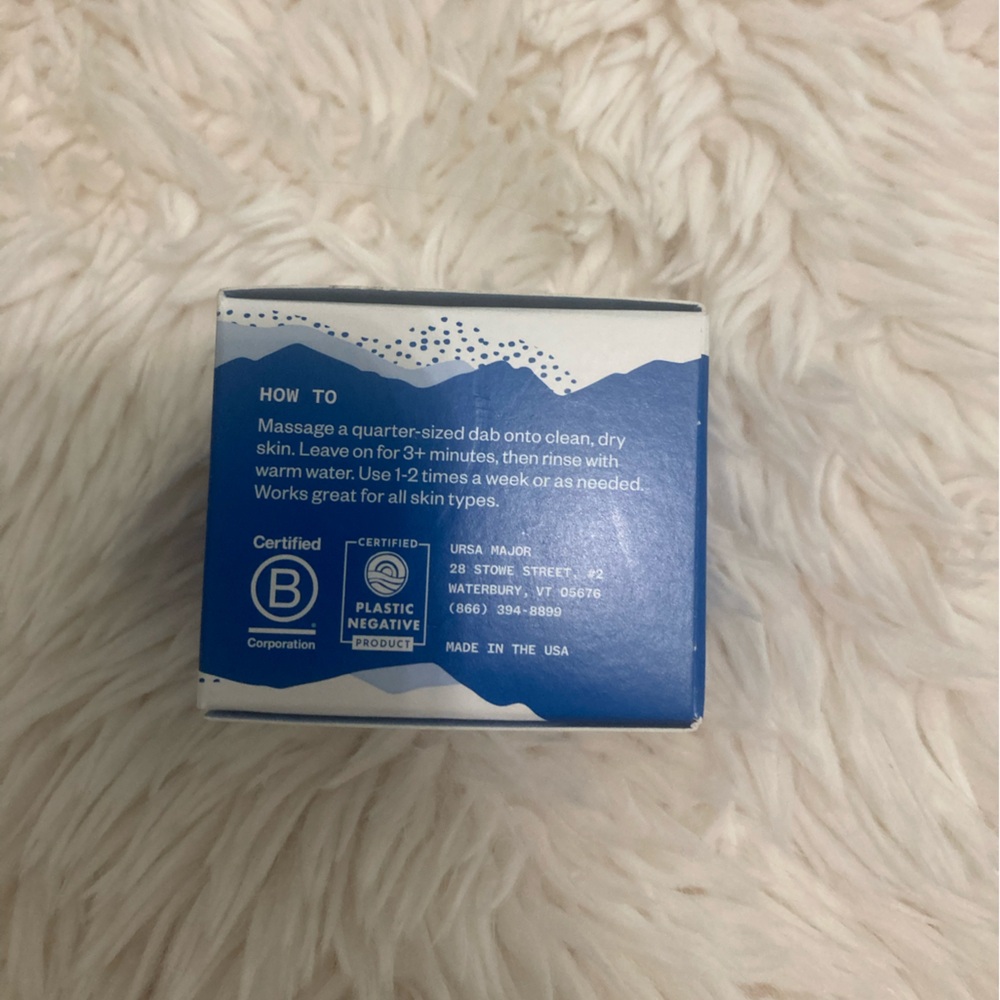 Blue Skincare Mask - Picture 3 of 5
